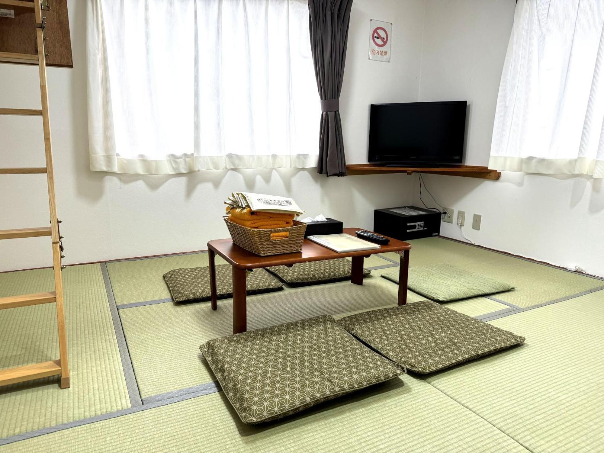Nozawaonsen Guest House Miyazawa Buitenkant foto