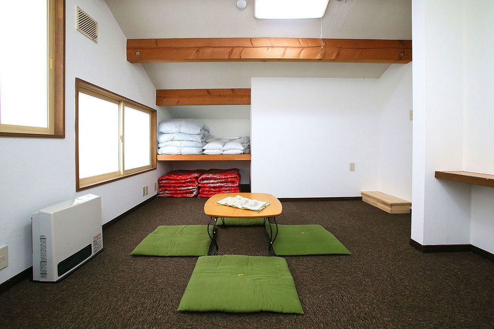Nozawaonsen Guest House Miyazawa Buitenkant foto